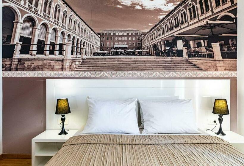 디럭스 룸 측면 바다 전망, Riva City Rooms