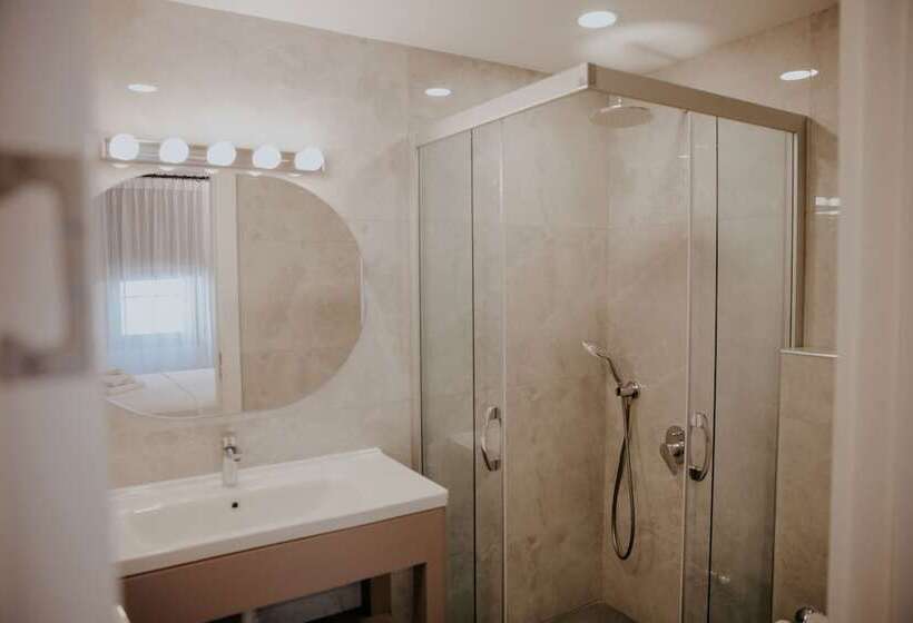 اتاق لوکس, Paye Alaçatı Butik Otel
