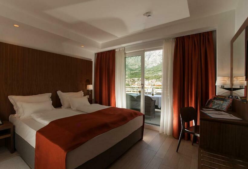 Апартаменты 1 Спальня Вид на Море с Балконом, Aparthotel Miramare