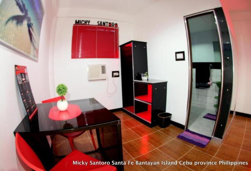 标准间带露台, Micky Santoro Hotel & Restaurant