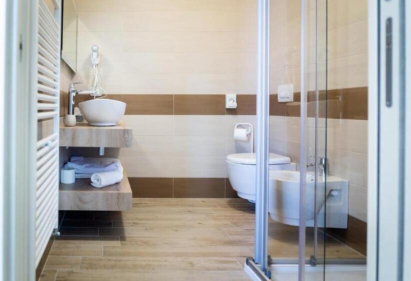آپارتمان 1 خوابه همکف, Park Hotel Zanzanù