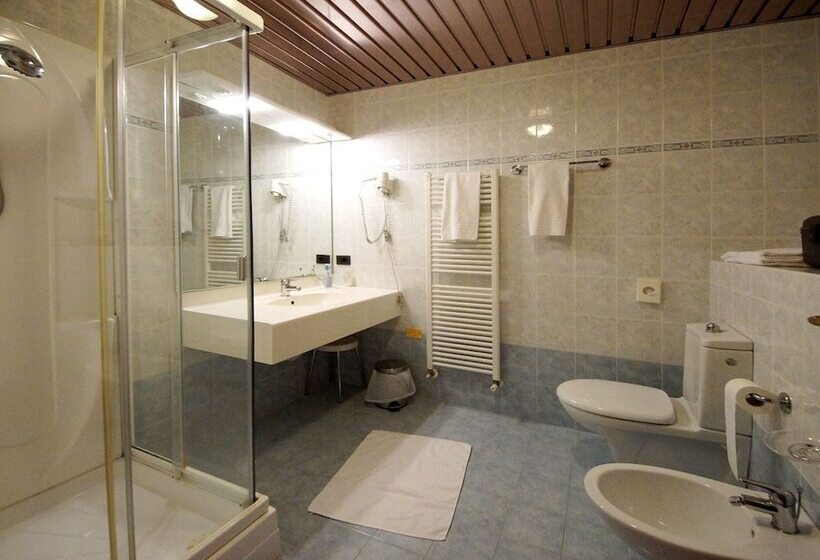 اتاق استاندارد با چشم‌انداز, Park Hotel Zanzanù