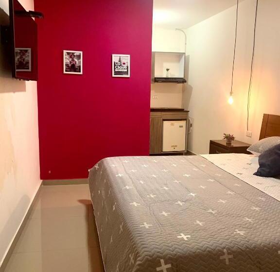Номер Стандарт Трехместный, La Clave Hostel