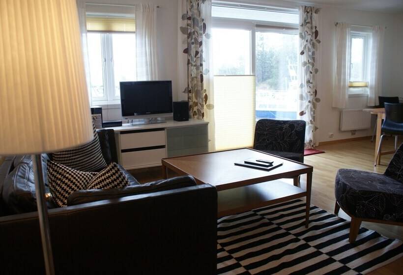 Апартаменты 3 Спальни, Fjordbris