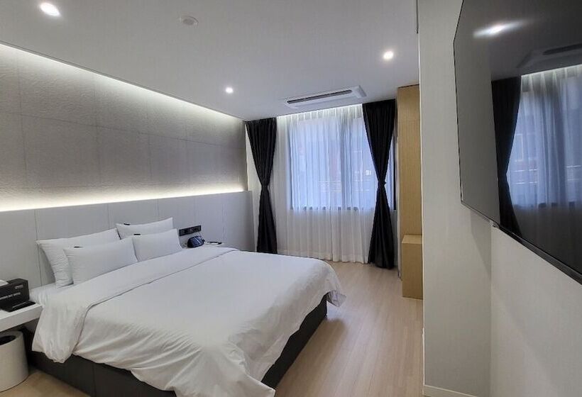 Номер Deluxe, Browndot Hotel Sangmu