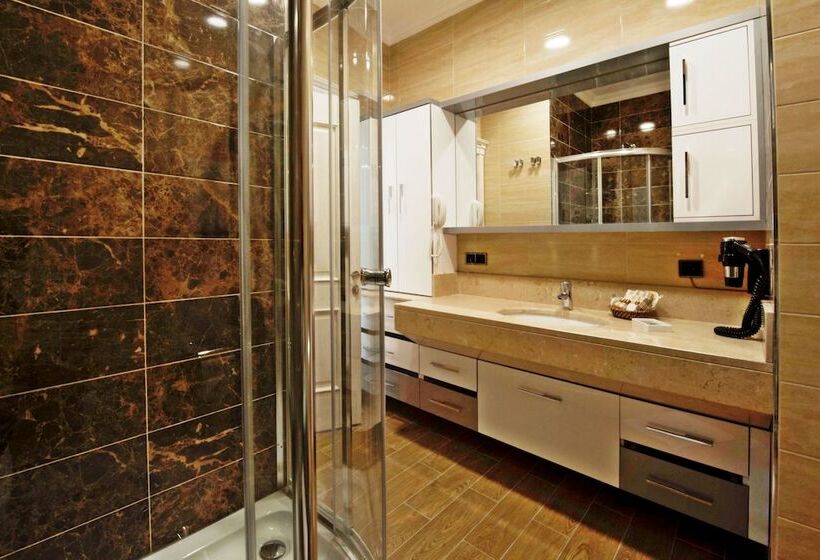 سوییت سوپریور با چشم‌انداز دریا, Lir Residence Suites Long Stay