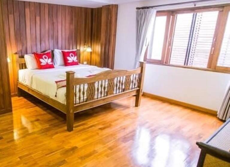 Номер Deluxe, Rustic River Boutique