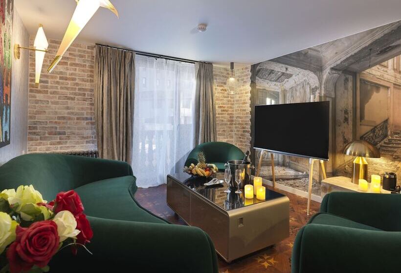 Люкс, Snow Lodge Hotel Courchevel 1850