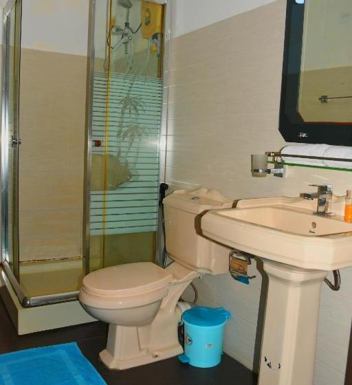 Triple Room Sea View, Rampart View Guesthouse