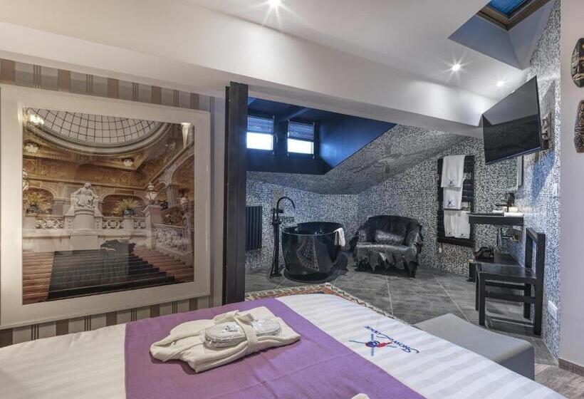 Номер Стандарт, Snow Lodge Hotel Courchevel 1850
