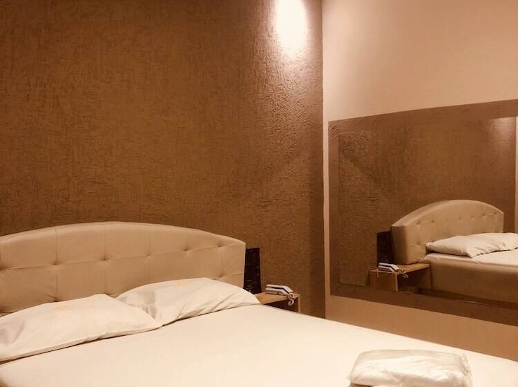 Номер Стандарт Трехместный, Dok Brasília Hotel Unidade águas Claras