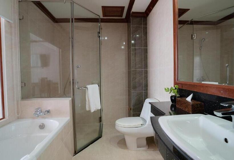 バルコニー付きジュニアスイート, Cheathata Cts Hotel Siem Reap