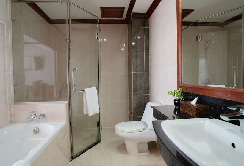 バルコニー付きジュニアスイート, Cheathata Cts Hotel Siem Reap