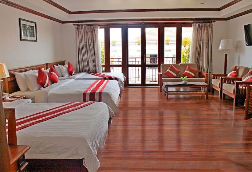 バルコニー付きジュニアスイート, Cheathata Cts Hotel Siem Reap