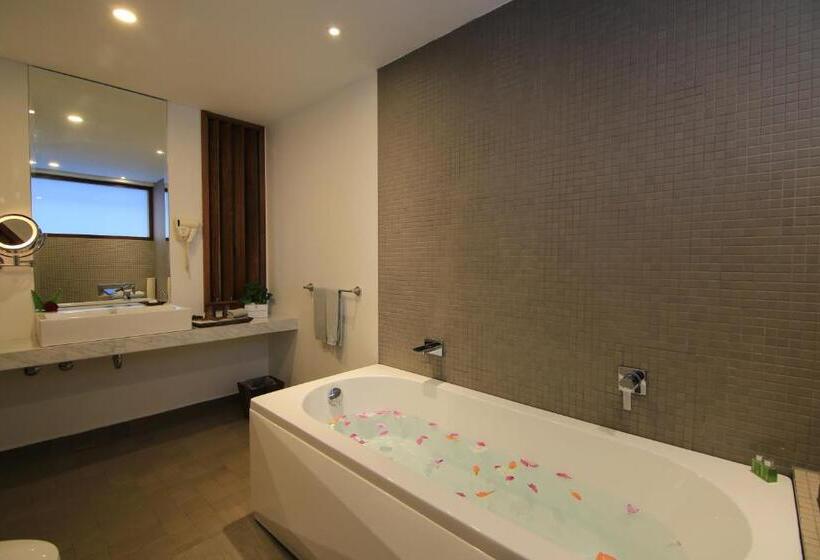 스위트, Somadevi Angkor Boutique And Resort