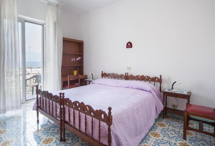 Трежместный Номер Economy, B&b Luna Di Miele