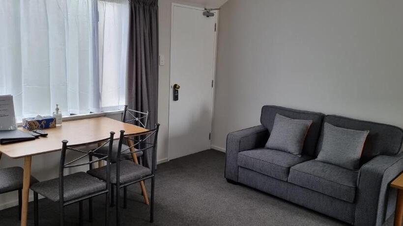 带2个卧室的公寓, Riccarton Mall Motel