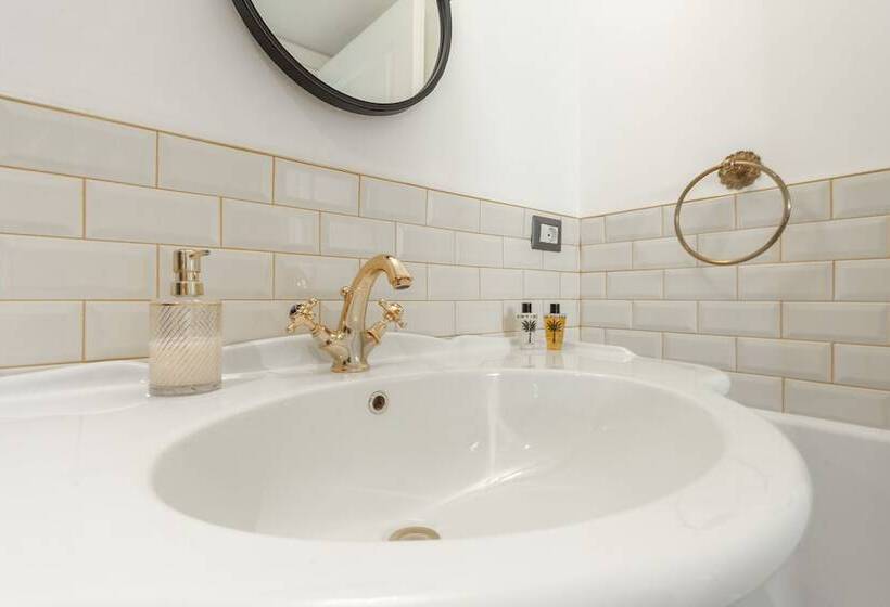 اتاق استاندارد, Duomo Smart Suites