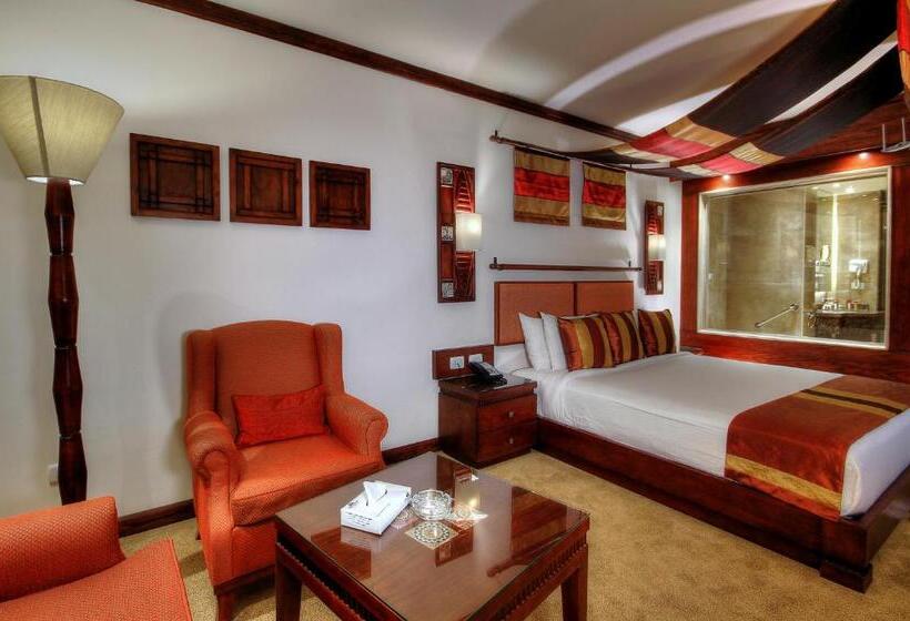 اتاق اجرایی, Africana Hotel & Spa
