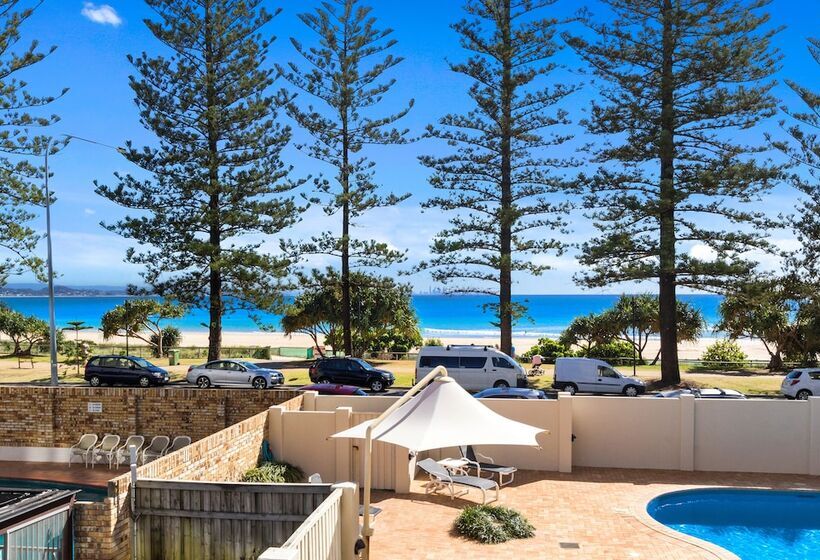Апартаменты 1 Спальня, Columbia Beachfront Apartments On Rainbow Bay