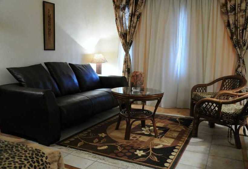اتاق استاندارد, Africana Hotel & Spa