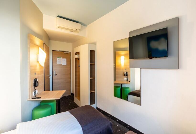 Номер Стандарт, B&b Hotel Freiburg Süd