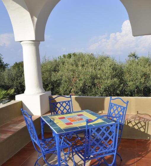 آپارتمان 1 خوابه با تراس, Villa Eva