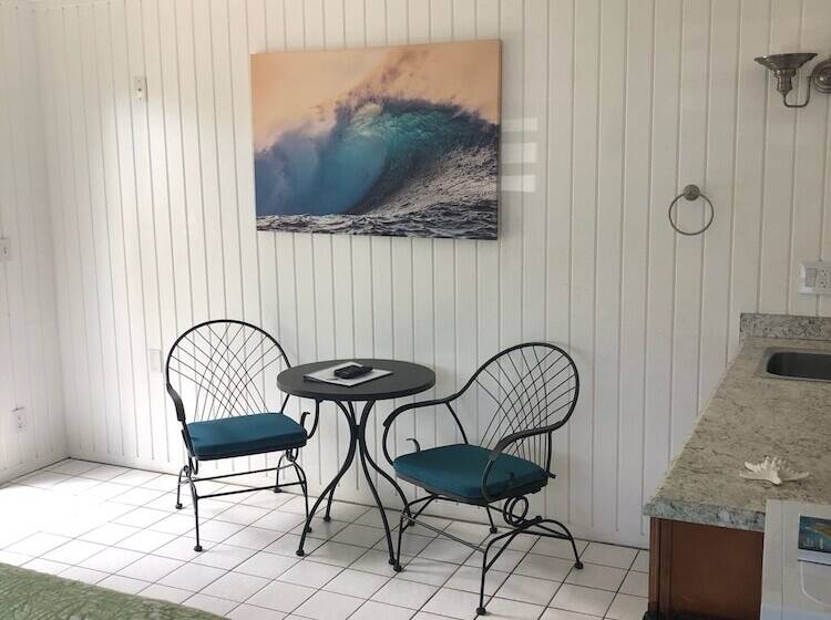 Номер Стандарт, Big Island Retreat
