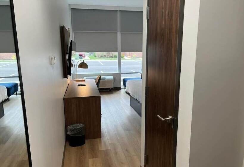 장애인을 위한 스위트, La Quinta Inn & Suites By Wyndham Manchester   Arnold Afb