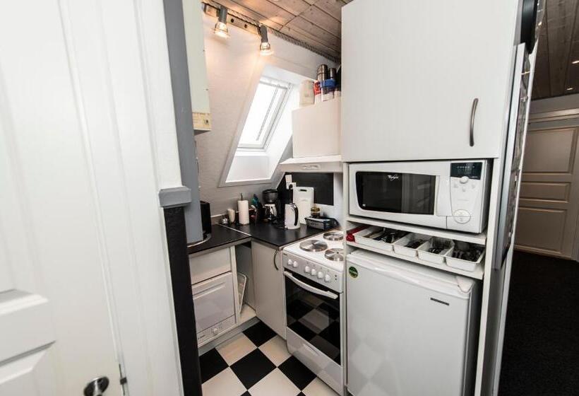 Номер Стандарт Совместная Ванная, Toftegården Guesthouse   Rooms