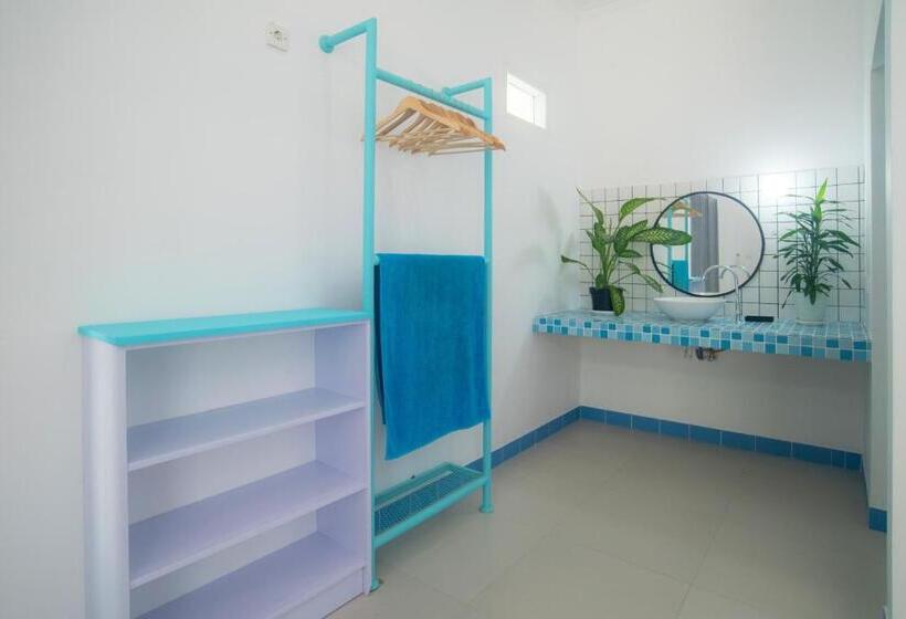 غرفة قياسية, Mad Monkey Kuta Lombok