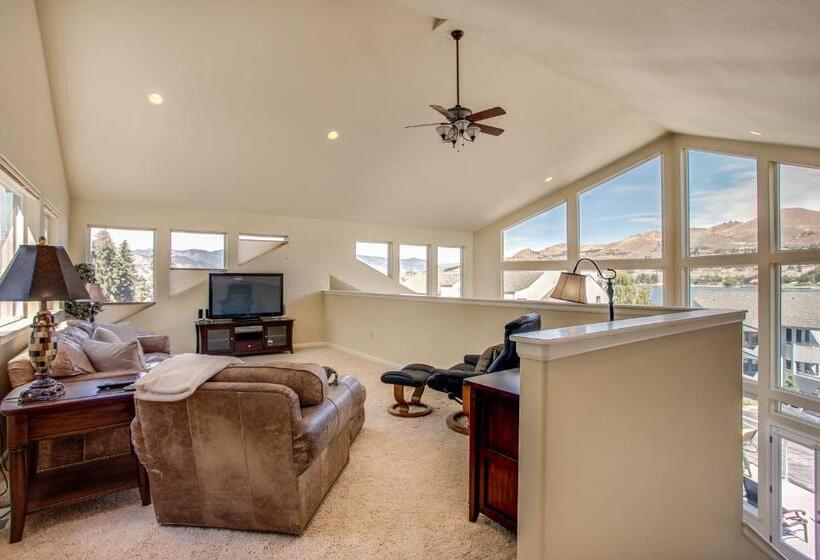Дом 3 Спальни, Chelan Resort Waterfront Townhouse