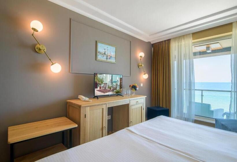 Номер Стандарт Вид на Море с Балконом, Marina Hotel, Sunny Day