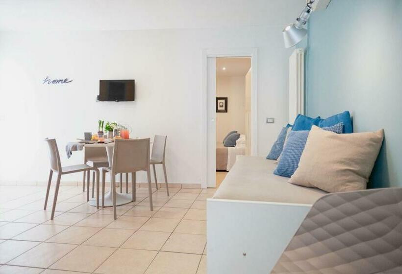 Apartamento 2 Quartos com Terraço, Residenza Alma