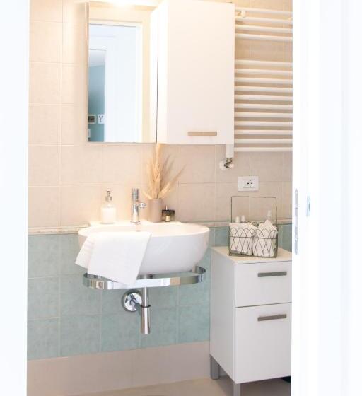 Apartamento 2 Quartos com Varanda, Residenza Alma