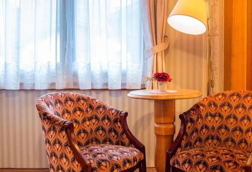 Семейный Номер Deluxe, Olympia