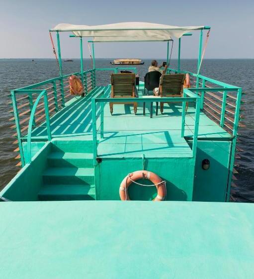 스탠다드 룸, Purity At Lake Vembanad