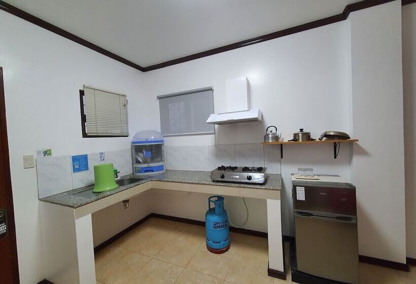 غرفة قياسية, Greenyard Inn