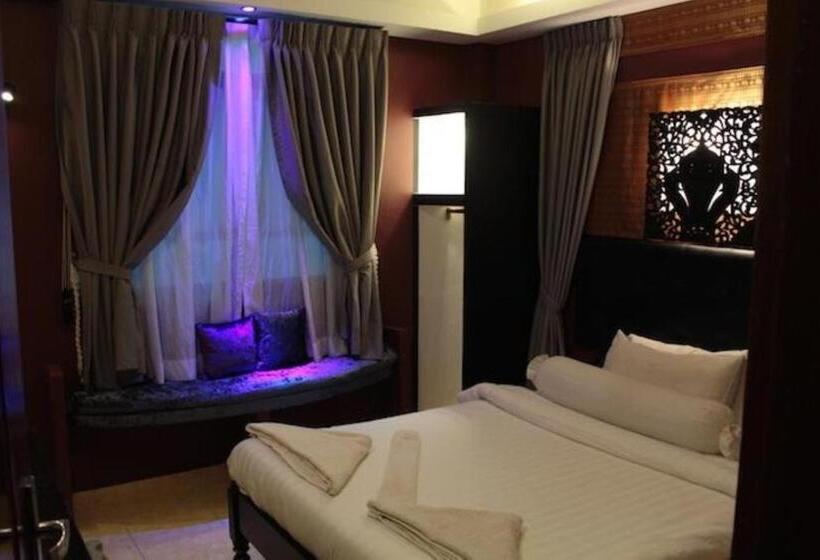 اتاق سوپریور, Naga Angkor Hostel