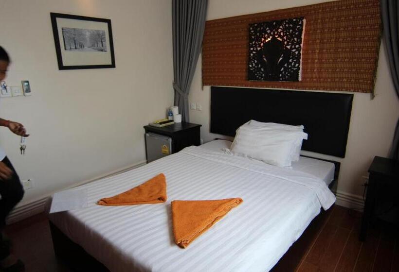 اتاق سوپریور, Naga Angkor Hostel