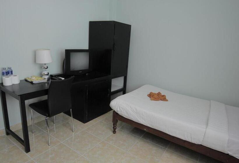 اتاق سوپریور, Naga Angkor Hostel
