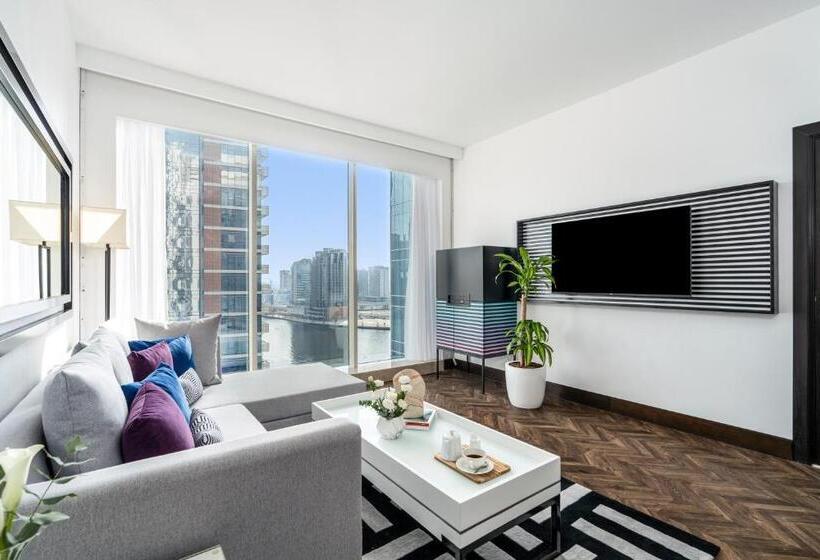 Люкс Повышенной Комфортности, Pullman Dubai Downtown
