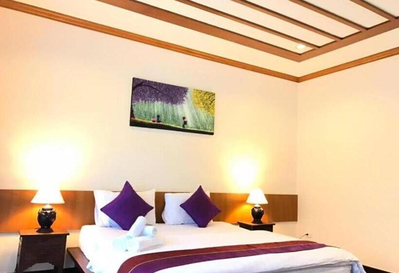 استودیوی استاندارد, Papai Country Lodge Sha