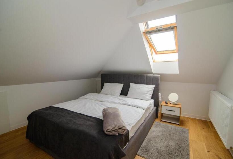 Apartamento 2 Dormitórios, Forest Boutique