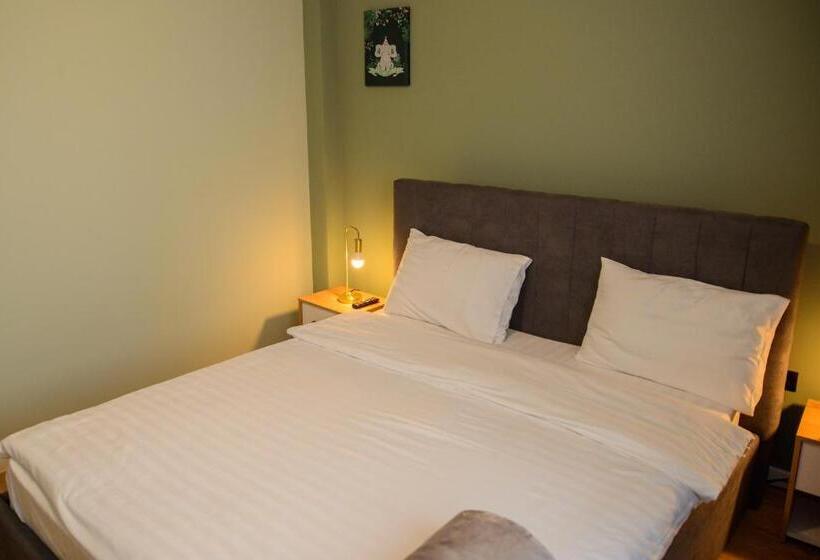 Quarto Estandar Cama King, Forest Boutique