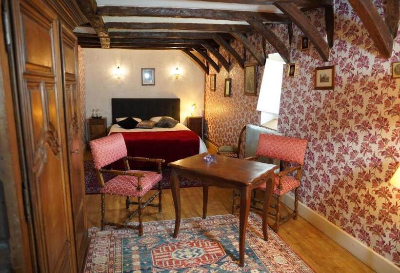Люкс Повышенной Комфортности, Château De Vassinhac Chambres D Hôtes Collonges La Rouge