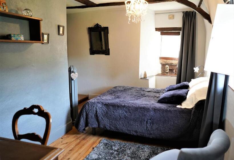 Номер Deluxe, Château De Vassinhac Chambres D Hôtes Collonges La Rouge
