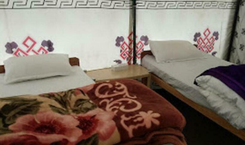 デラックスルーム, One Stop Camp   Tsokar Ladakh Ut