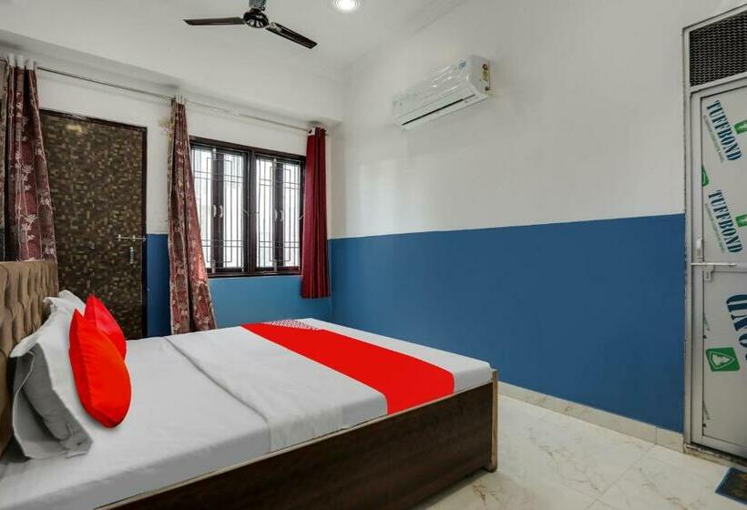 三人经典房间, Oyo Flagship 81149 Kiran Raj Palace