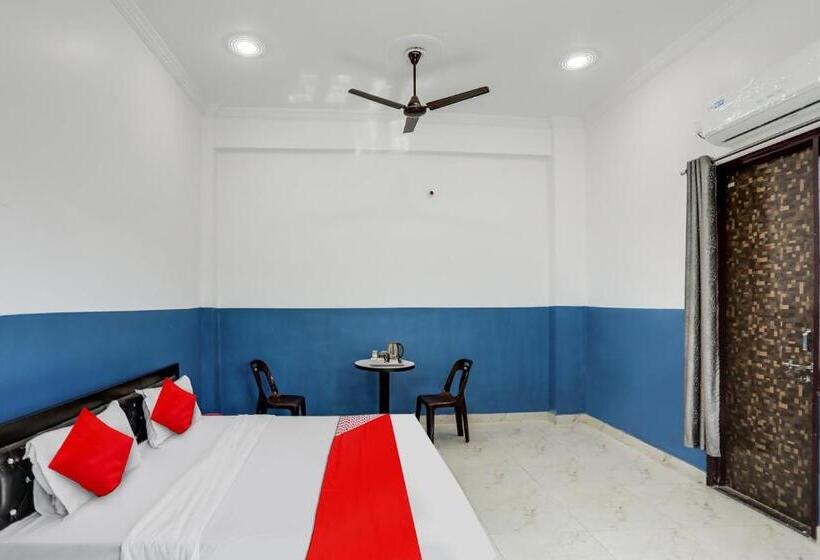 三人经典房间, Oyo Flagship 81149 Kiran Raj Palace